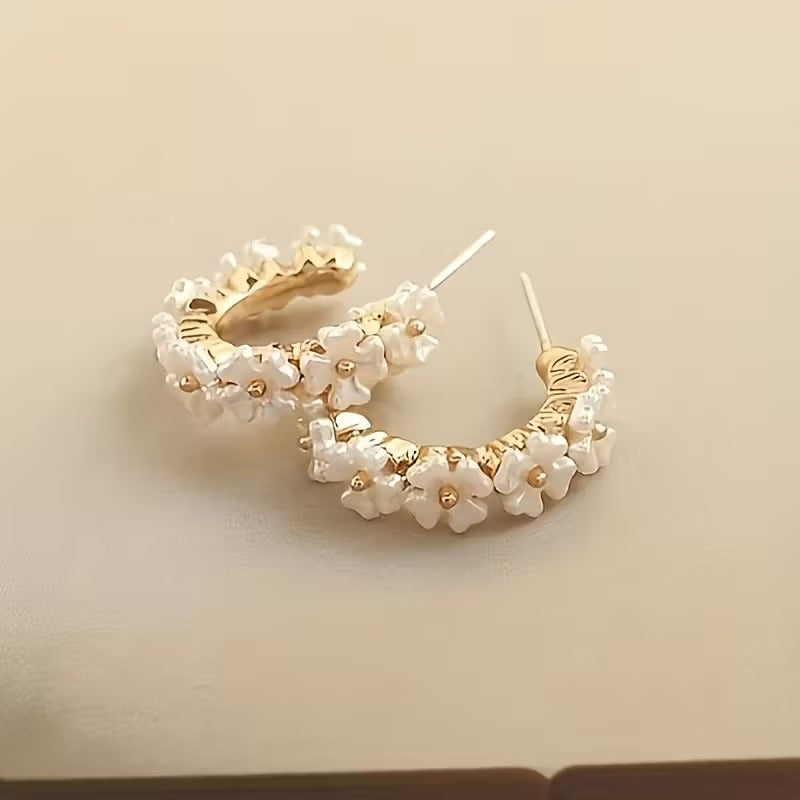 Set of 2 handmade boho-inspired earrings